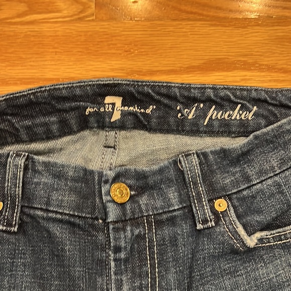EUC 7 For All Mankind Bootcut Jeans - Picture 2 of 5